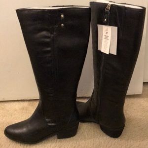 Dr. Scholls Wide Calf Boot